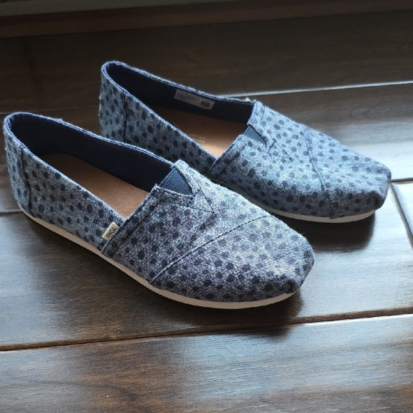 TOMS Polka Dot Canvas Slip-Ons - Picture 2 of 6